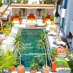 Casa De Nova غومْبيت