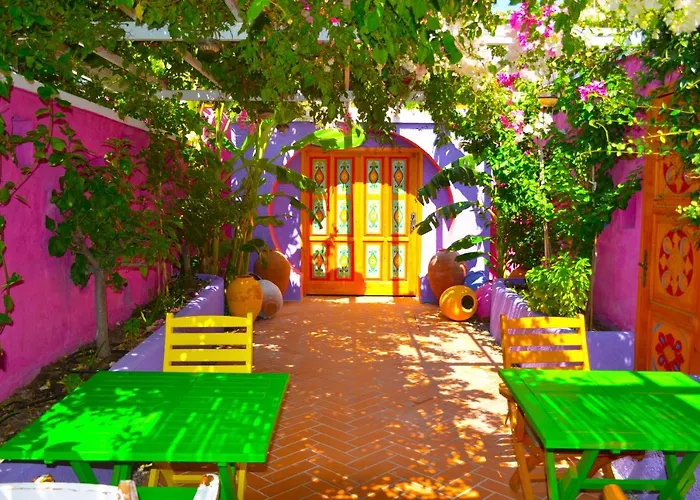 Casa De Nova فندق غومْبيت