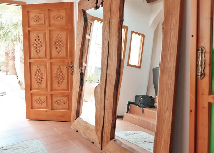 Casa De Nova فندق غومْبيت