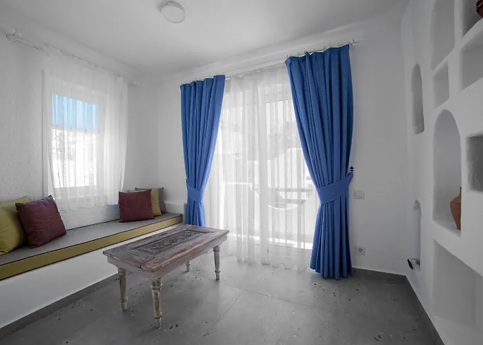 Casa De Nova Hotel *